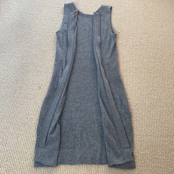 Christopher Fischer Sleveless Cashmere Dress - Picture 13 of 13